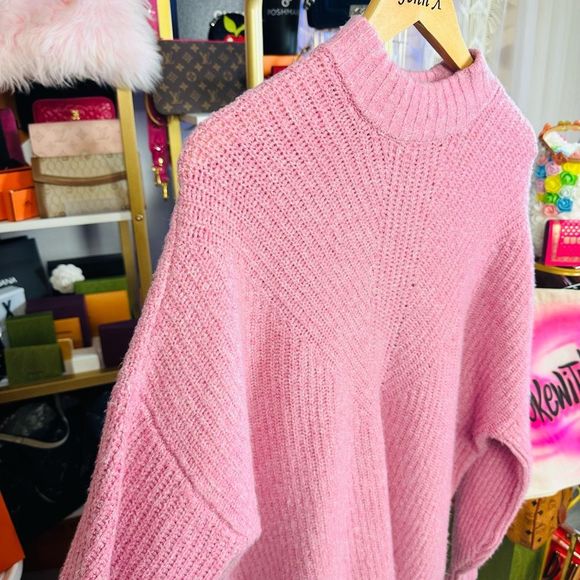 NWT Halogen Pink Long Sleeve Cable Knit Sweater Size Medium - Picture 7 of 7